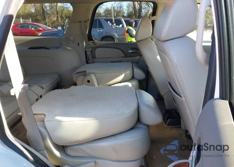 2007 Chevrolet Tahoe K1500 z USA, uszkodzony, nr VIN 1GNFK13047J192993